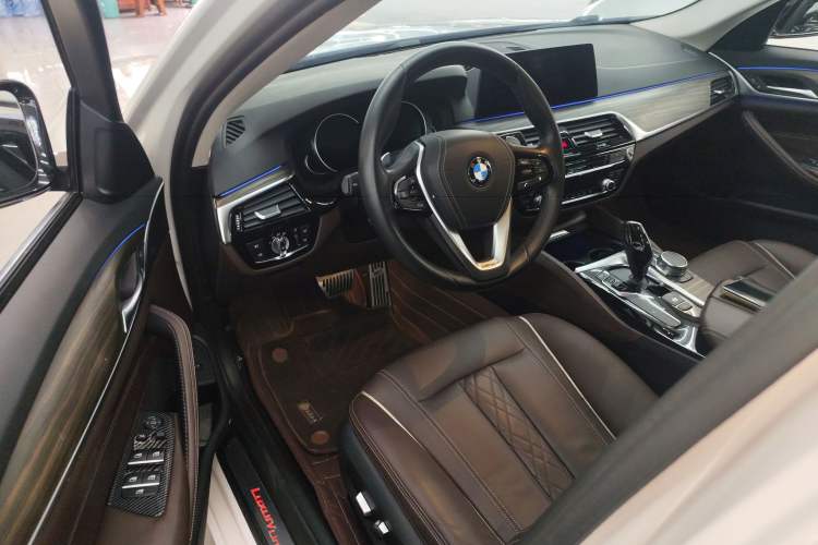 Used BMW 5 Series 2018 530Li Leading Edition Luxury Package
