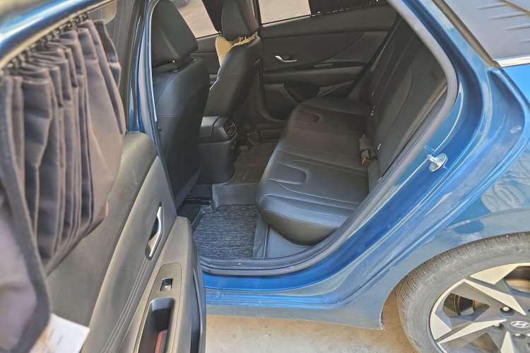 Used Hyundai Elantra 2021 1.5L CVT TOP Flagship Edition
