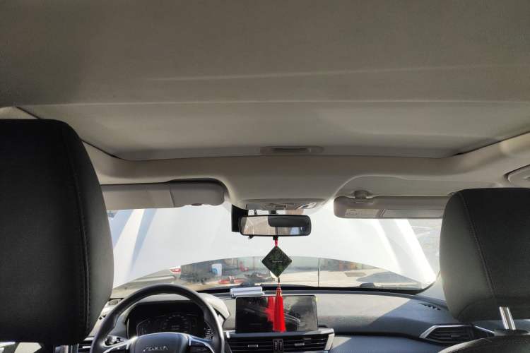 Used Dongfeng Aeolus Yixuan 2020 230T Automatic Dazzle Track Edition
