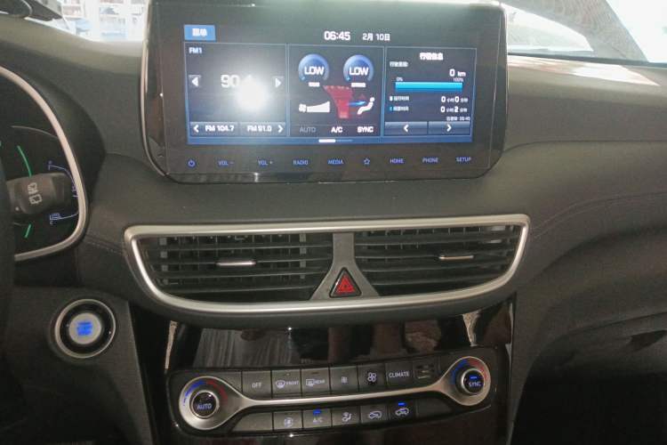 Used Hyundai Tucson 2020 280TGDi Two-Wheel-Drive GLS Fashion Edition China VI Standard
