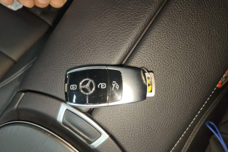 Used Mercedes-Benz E-Class 2020 Restyled E 300 L Sporty and Stylish Edition