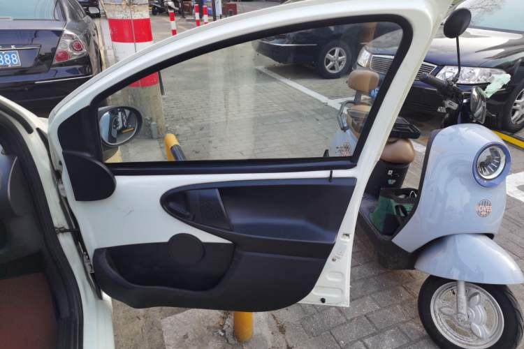 Used BYD F0 2012 1.0L XuanKu Trim
