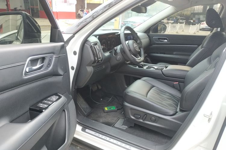 Used Nissan Terra 2024 380 VC-TURBO Four-Wheel Drive Prestige Edition 6 Seats