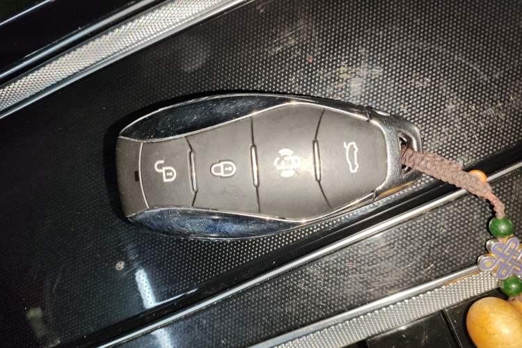 Used Hongqi HS5 2023 2.0T Qixiang Pro Edition
