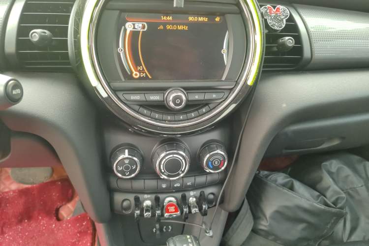 Used  MINI 2016 1.5T COOPER Five-Door Edition
