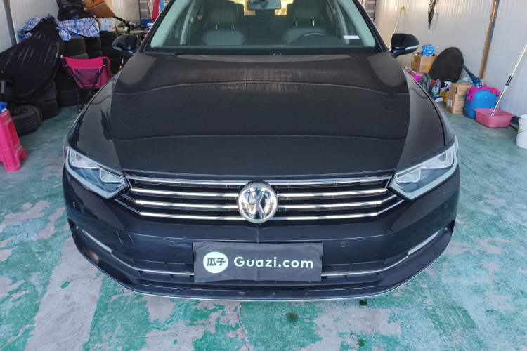 Used Volkswagen Magotan 2018 330TSI DSG Advanced Model
