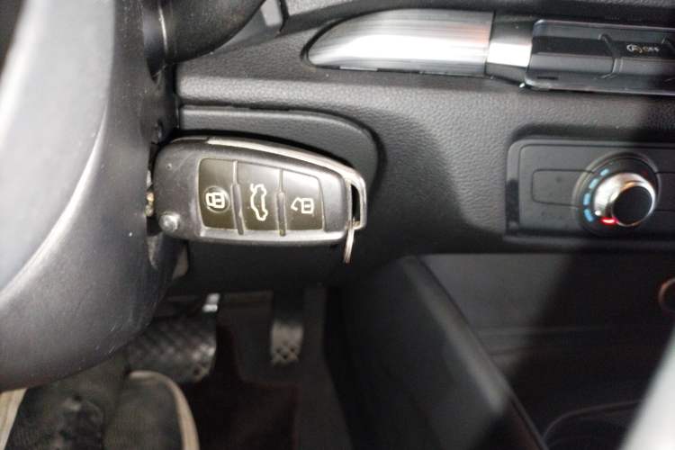 Used Audi A3 2015 Sportback 35 TFSI Millionth Anniversary Intelligent Leading Model
