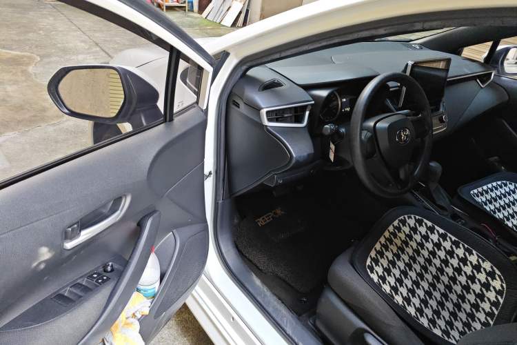 Used Toyota Levin 2019 185T CVT Entry-Level Version China VI Standard
