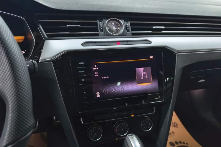 Used Volkswagen Magotan 2025 Zhongxiang Version 280TSI DSG Comfort Edition
