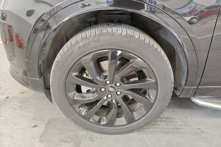 Used Land Rover Discovery Sport 2022 Revised Version 249 PS R-Dynamic S Performance Edition 5 Seats
