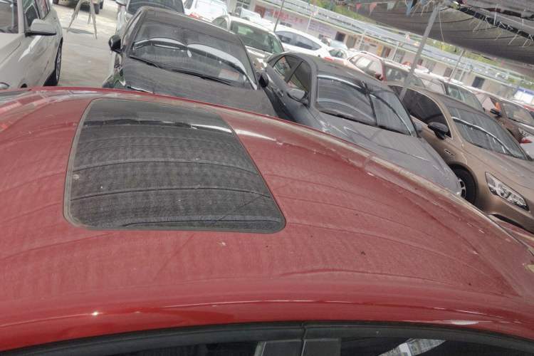 Used Chevrolet Cruze 2017 1.5L Automatic Pioneer Sunroof Edition
