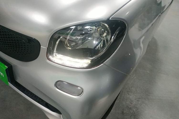 Used  fortwo 2018 1.0L 52kW Hardtop Passion Edition China V Standard
