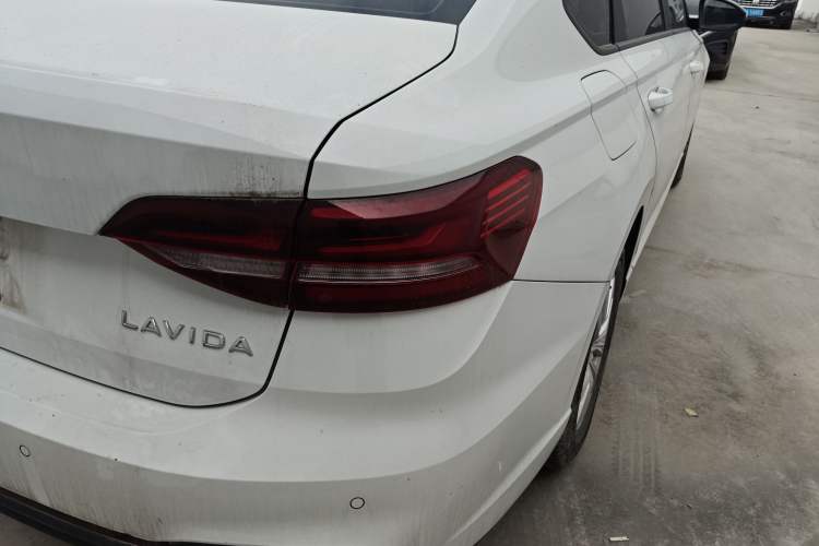 Used Volkswagen Lavida 2023 Revised 1.5L Automatic DeYi Edition
