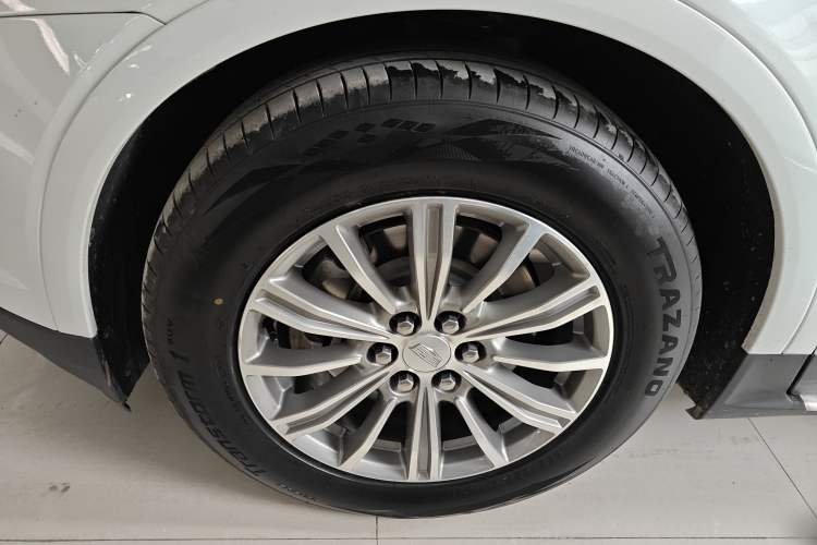 Used Cadillac XT5 2016 25T Luxury Model