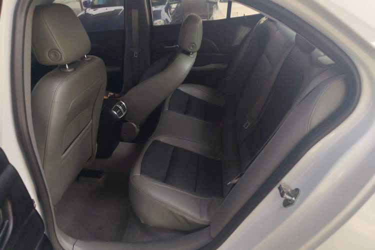 Used Chevrolet Malibu 2014 2.0L Automatic Luxury Edition