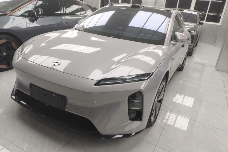 Used Nio ET5T 2025 75 kWh Touring