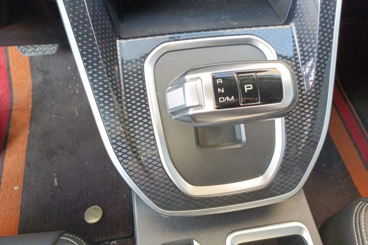 Used Haval M6 2023 PLUS 1.5T DCT Elite Smart Connectivity Model
