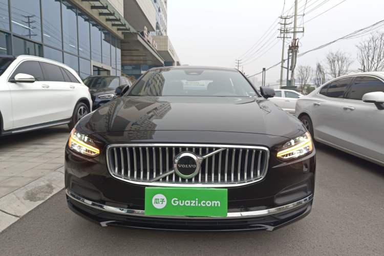 Used Volvo S90 2024 B5 Zhiyi Luxury Edition