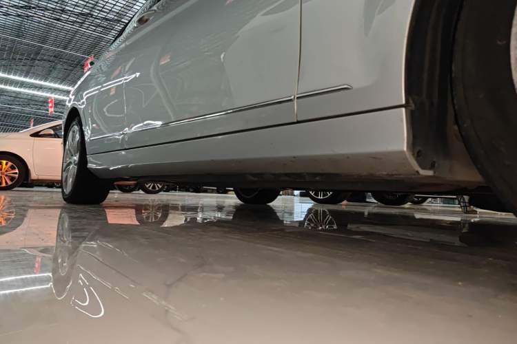 Used Mercedes-Benz C-Class 2011 C 200 Fashion Travel Edition
