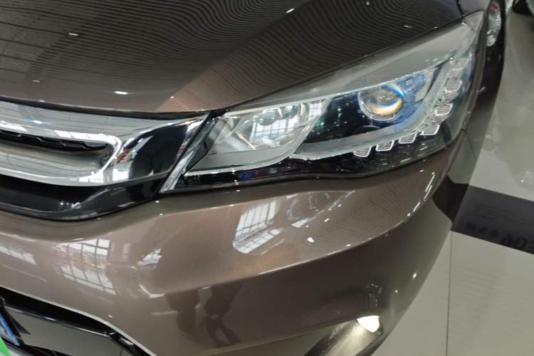 Used Dongfeng Aeolus AX5 2017 1.4T Automatic Quyue Model