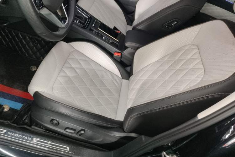 Used Volkswagen Magotan 2023 2 Million Units Commemorative Edition 330TSI DSG Luxury Version