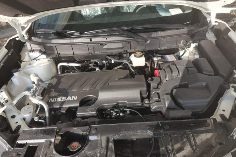 Used Nissan X-Trail 2023 Classic 2.0L Two-Wheel Drive Smart Connect Premium Edition
