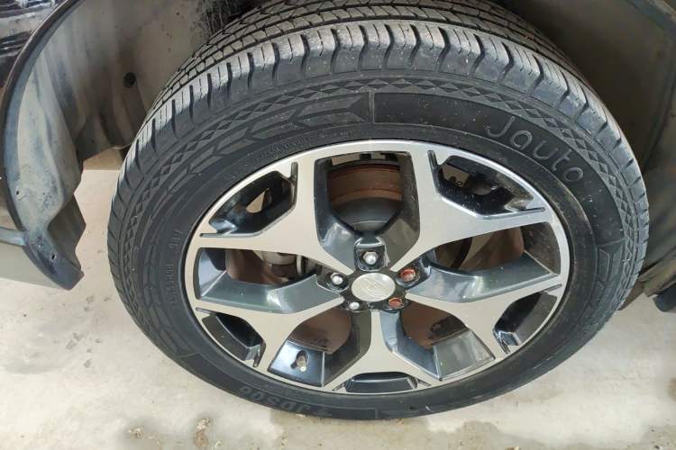 Used Subaru Forester 2013 2.5i Automatic Prestige Edition
