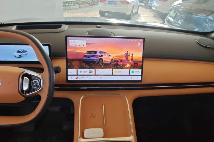 Used  Galaxy Xingjian 7 EM-i 2025 120km Flagship Edition
