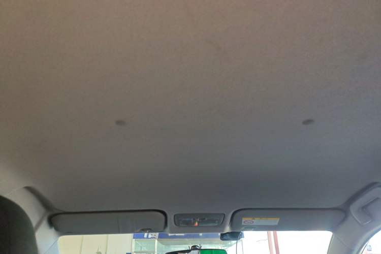 Used Toyota YARiS L 2016 Revised 1.5E CVT Charming Edition