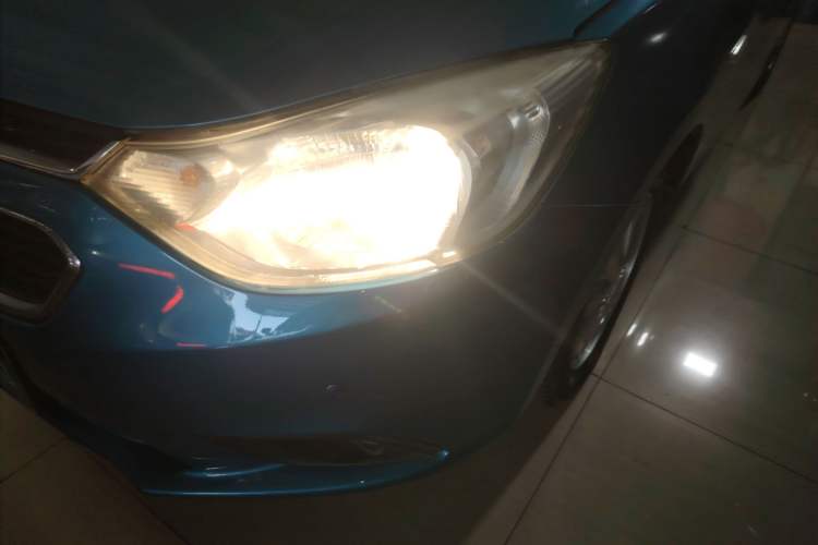 Used Chevrolet Sail 2015 Sail 3 1.5L Manual with Ideal Sunroof Edition