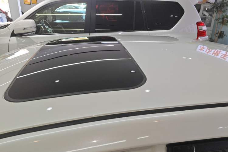 Used Venucia D60 2018 1.6L CVT Smart Connect Elite Edition
