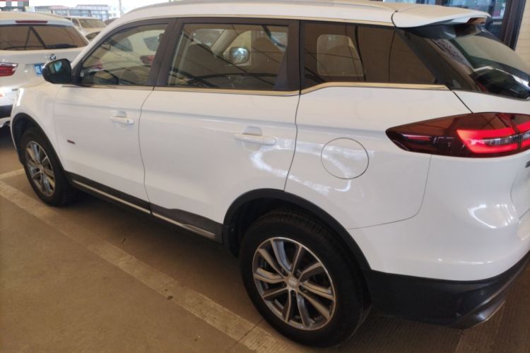 Used Geely Auto Emgrand X7 Sport 2018 1.8TD Automatic Two-Wheel Drive Smart Connect 4G Internet Edition
