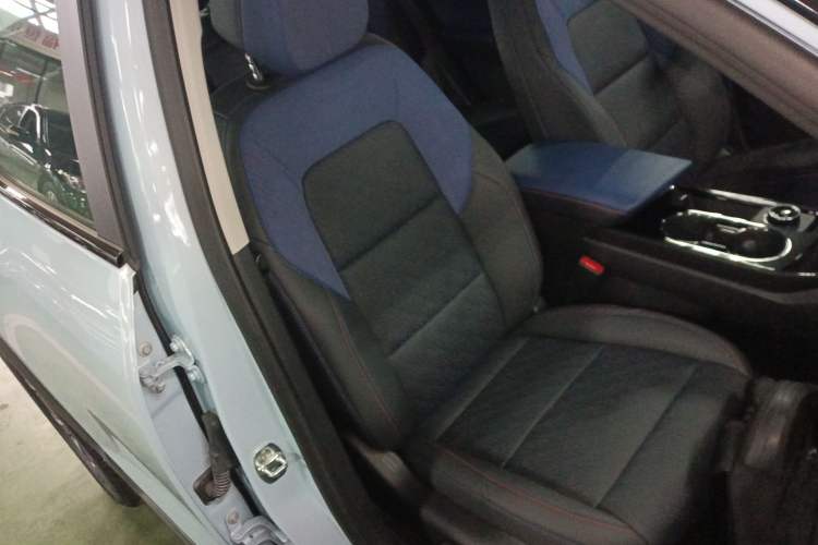 Used Chevrolet Equinox Plus 2024 102km RS Ultimate Edition
