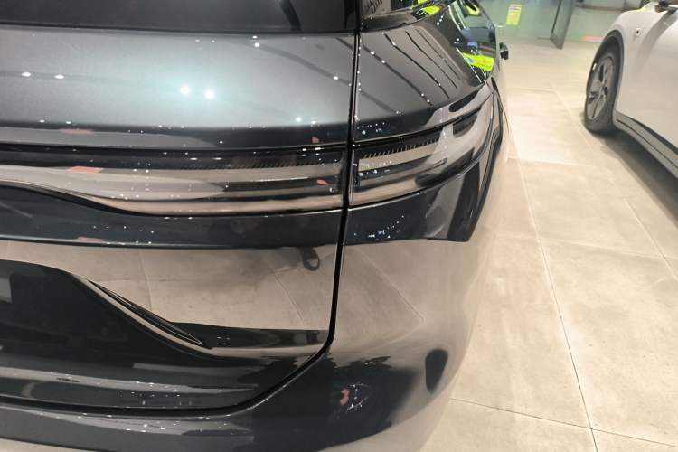 Used Nio ES8 2024 75 kWh