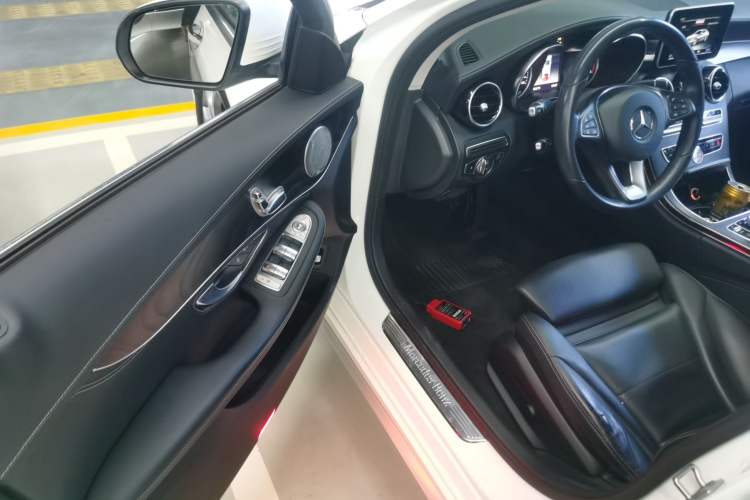 Used Mercedes-Benz C-Class 2018 C 180 L Fashion Edition Sport Version
