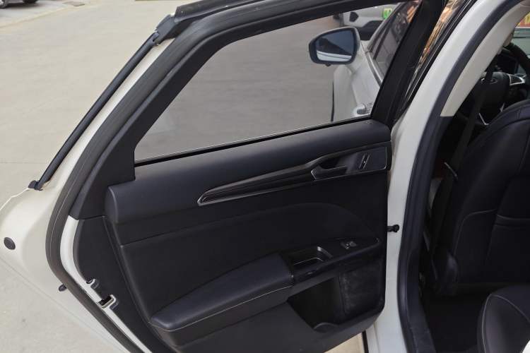 Used Ford Mondeo 2018 EcoBoost 180 Smart Control Fashion Model China VI Standard
