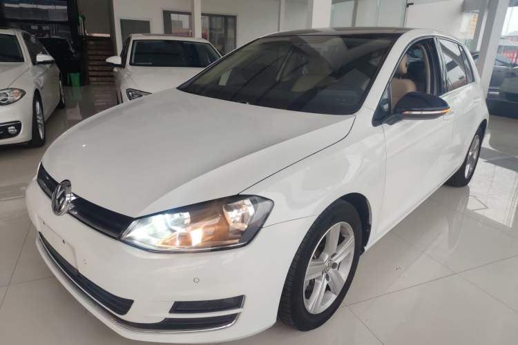 Used Volkswagen Golf 2017 230TSI Automatic Comfort Edition – Celebrating Milestone of One Million Units
