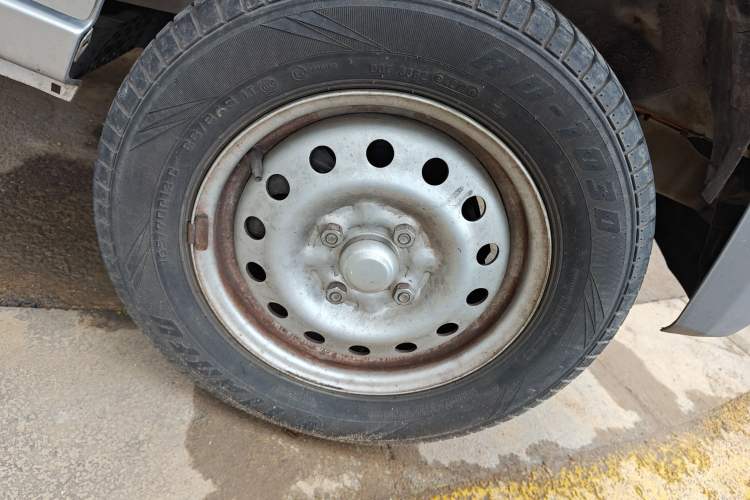 Used Wuling Zhiguang 2015 1.2L Practical LS-I Model