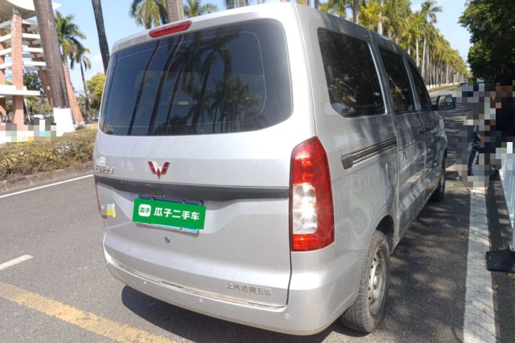 Used Wuling Hongguang V 2022 1.5L Jingqu Edition Electric-Assist LAR
