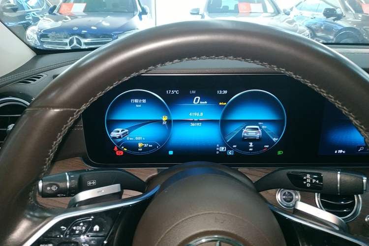 Used Mercedes-Benz E-Class 2023 E 260 L
