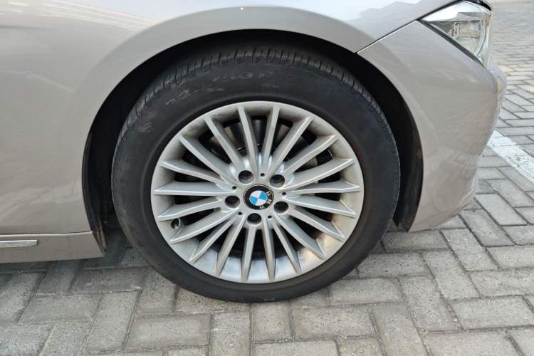 Used BMW 3 Series 2015 320Li Luxury Design Package Premium Edition