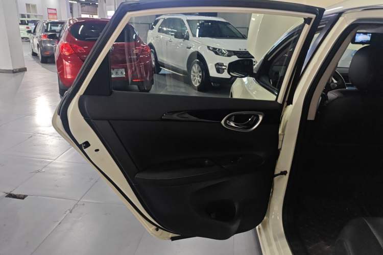 Used Nissan Sylphy 2019 1.6XV CVT Smart Connect Luxury Edition China V Standard
