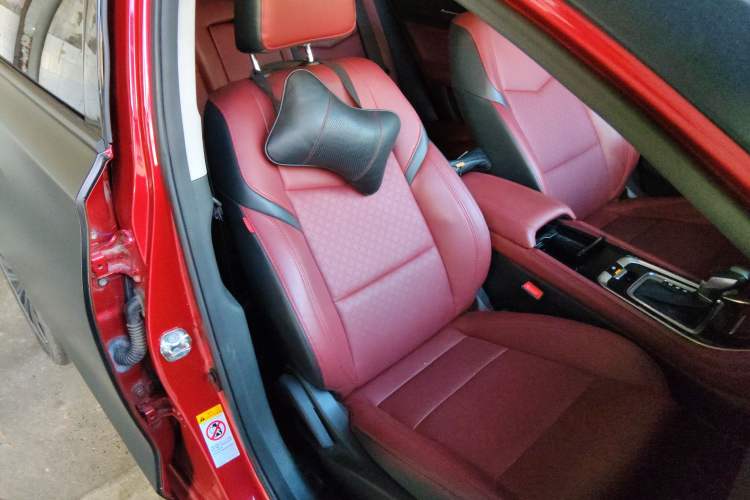 Used Changan Eado 2019 Blue Whale Edition 280T GDI DCT High-Speed Model
