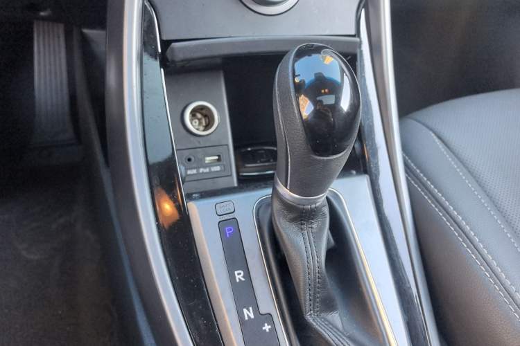 Used Hyundai Elantra 2016 1.6L Automatic Prestige Edition