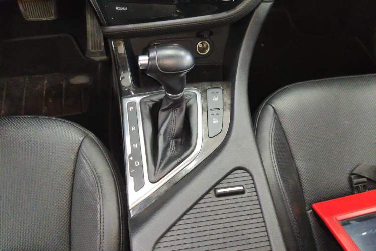 Used Kia K5 2014 2.0L Automatic LUXURY
