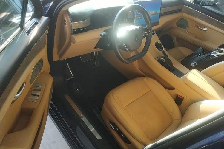 Used Hima AITO M5 2022 Range-Extended Rear-Drive Standard Version
