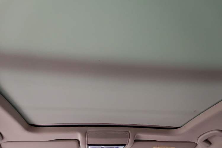 Used Volkswagen Passat 2020 330TSI Luxury Edition China VI
