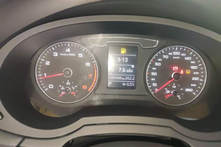 Used Audi Q3 2018 30th Anniversary Edition 30 TFSI Fashion Model
