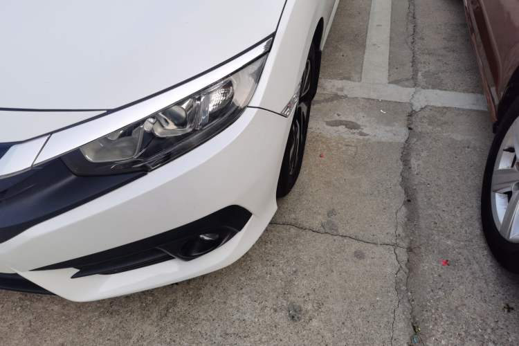 Used Honda Civic 2016 220TURBO CVT Luxury Edition