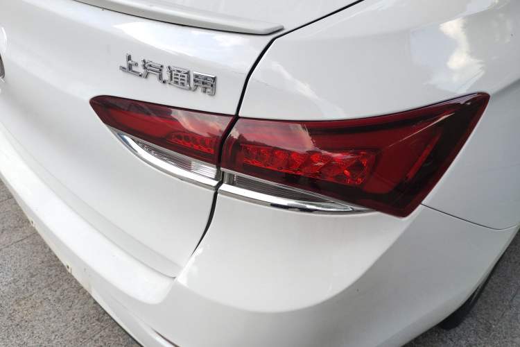 Used Buick GT 2018 15T Manual Elite Version China V Standard
